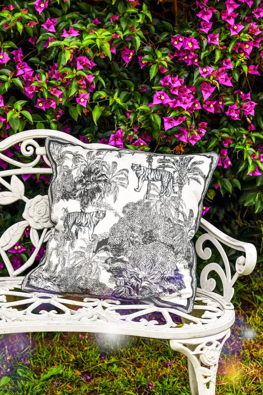 GỐI TỰA Rừng Nhiệt Đới Ghi Grey toile Dutch Velvet 45x45cm - mẫu số 36