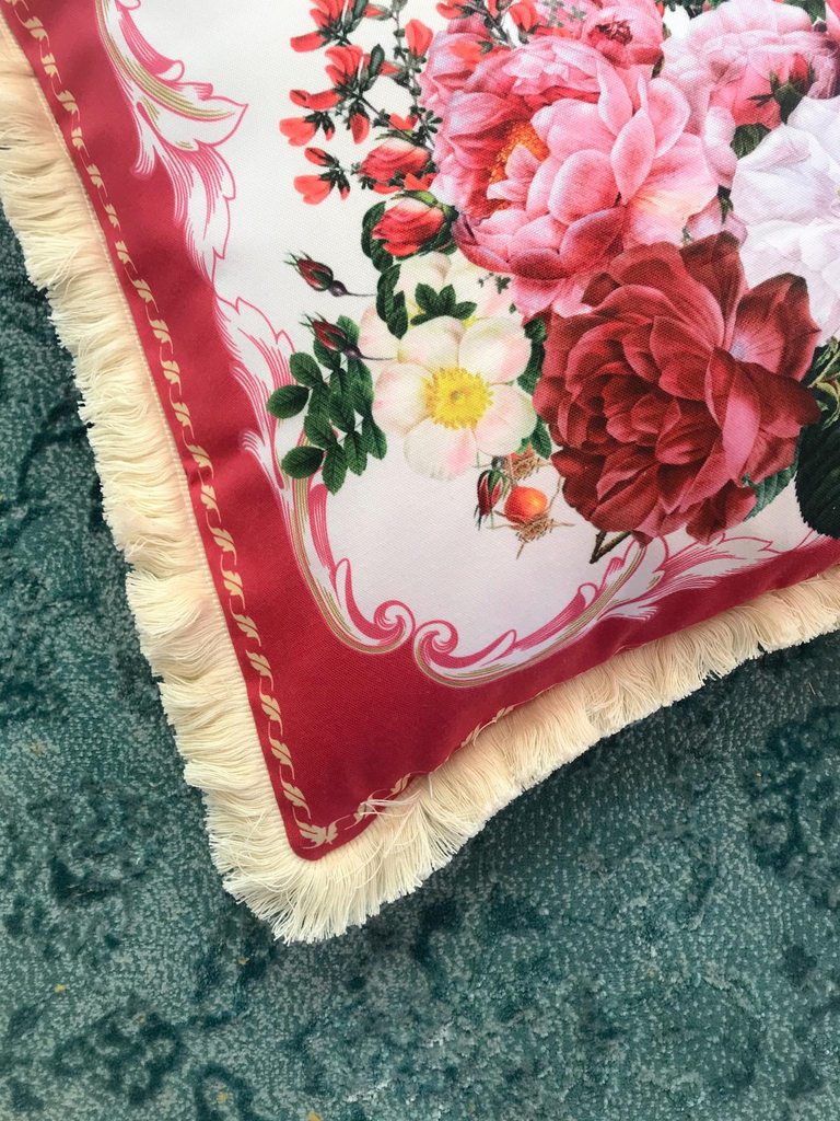 French Rose Pillow - Red 45x45cm - model number 15