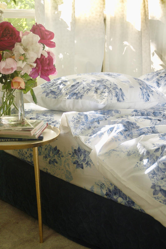 Valance sheet & Duvet cover set - Blue Toile Rose (Made to order) 