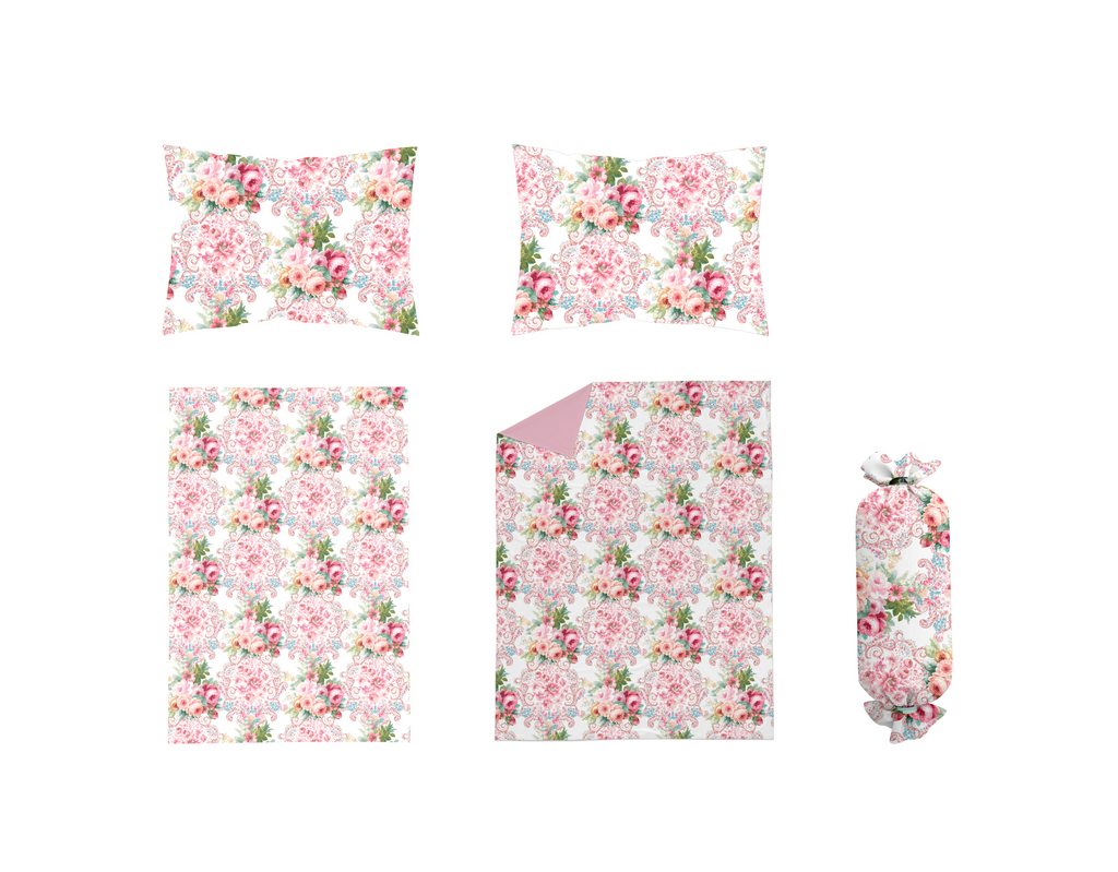 Chăn ga gối cotton cao cấp họa tiết chăn ga gối hoa hồng Victoria Pink Rose hình ảnh mockup trọn bộ set 5 món ga phủ xếp ly, vỏ gối nằm và vỏ gối ôm thắt nơ sang trọng
