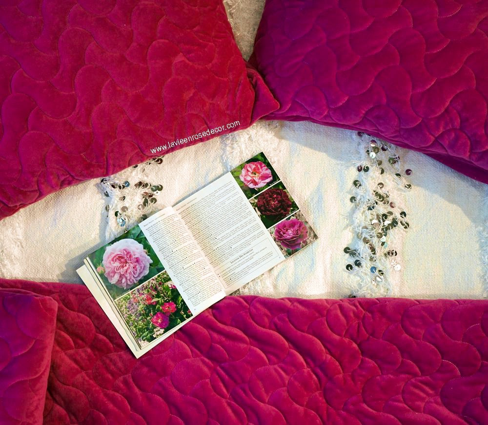 Bộ Chăn Hè Thu Nhung Luxe Đỏ Tím – La Vie en Rose Decor chần bông mỏng nhung mềm mịn
