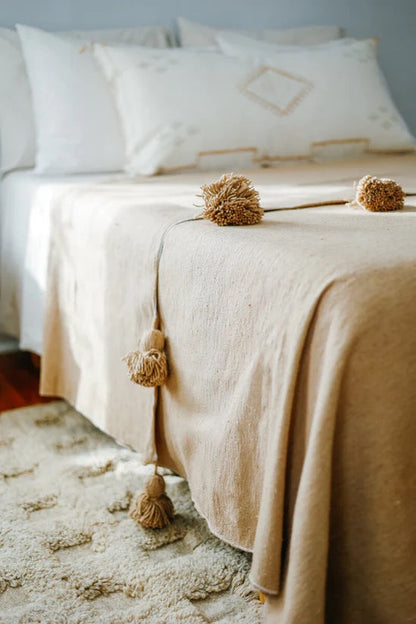 Sofa Blanket - Moroccan Handwoven - Cream Brown